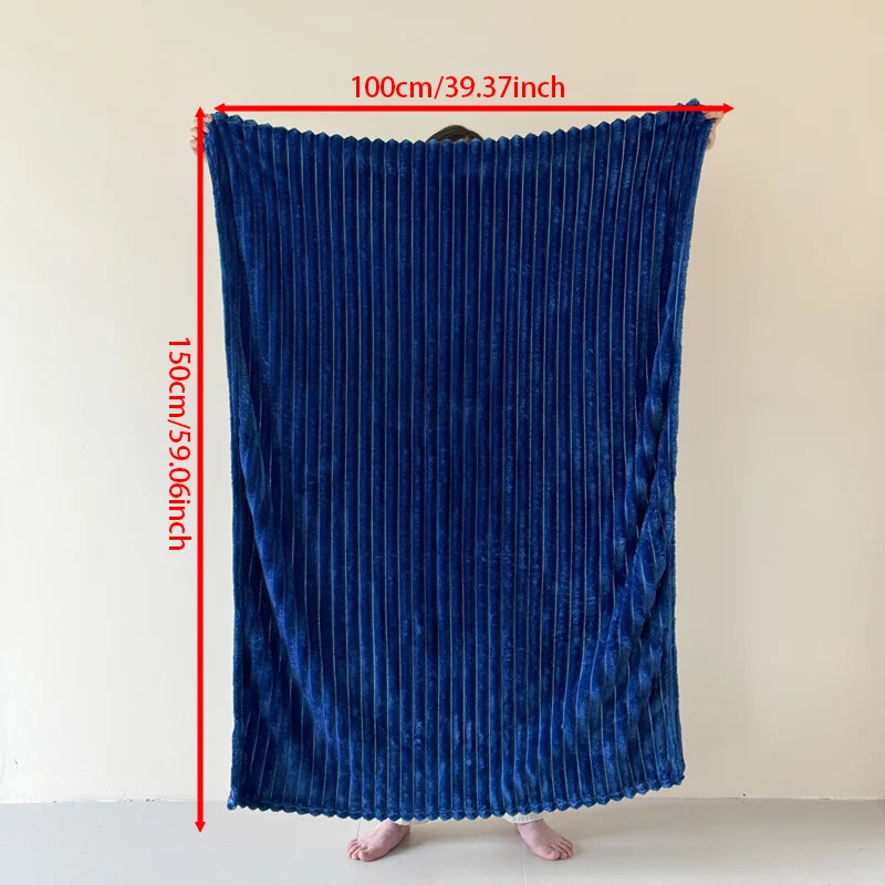 1 manta de rayas azules: manta gruesa, diseño moderno y simple, manta para la siesta de oficina para las cuatro estaciones, adecuada para cama o sofá.