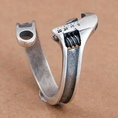 Fashion Wrench Opening Adjustable Size Metal Ring Men's Hip Hop Rock Party Jewelry Gift - Lootquake