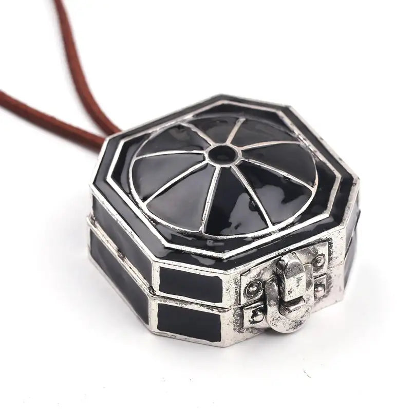 Pirates Of The Caribbean Compass Necklace Dead Men Tell No Tales Salazar's Revenge Jack Sparrow's Compass Necklaces For Men Fans - Lootquake
