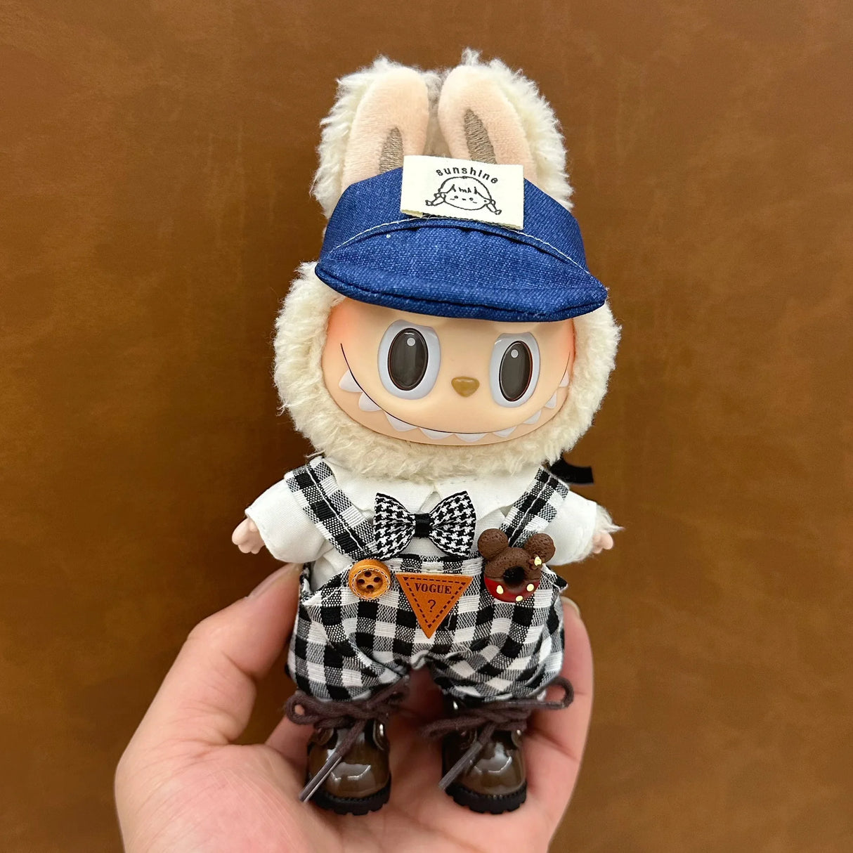 Ropa de bebé Labubu de 17 cm, conjunto de falda y caja ciega para muñecas Labubu, bonito juguete para vestir, regalo para festivales, regalo de cumpleaños, bonito regalo para fiestas.