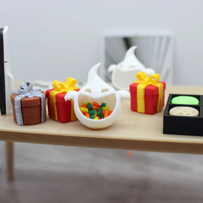 Halloween Miniature Scene Ornaments – Small Furniture Decor for Dollhouses