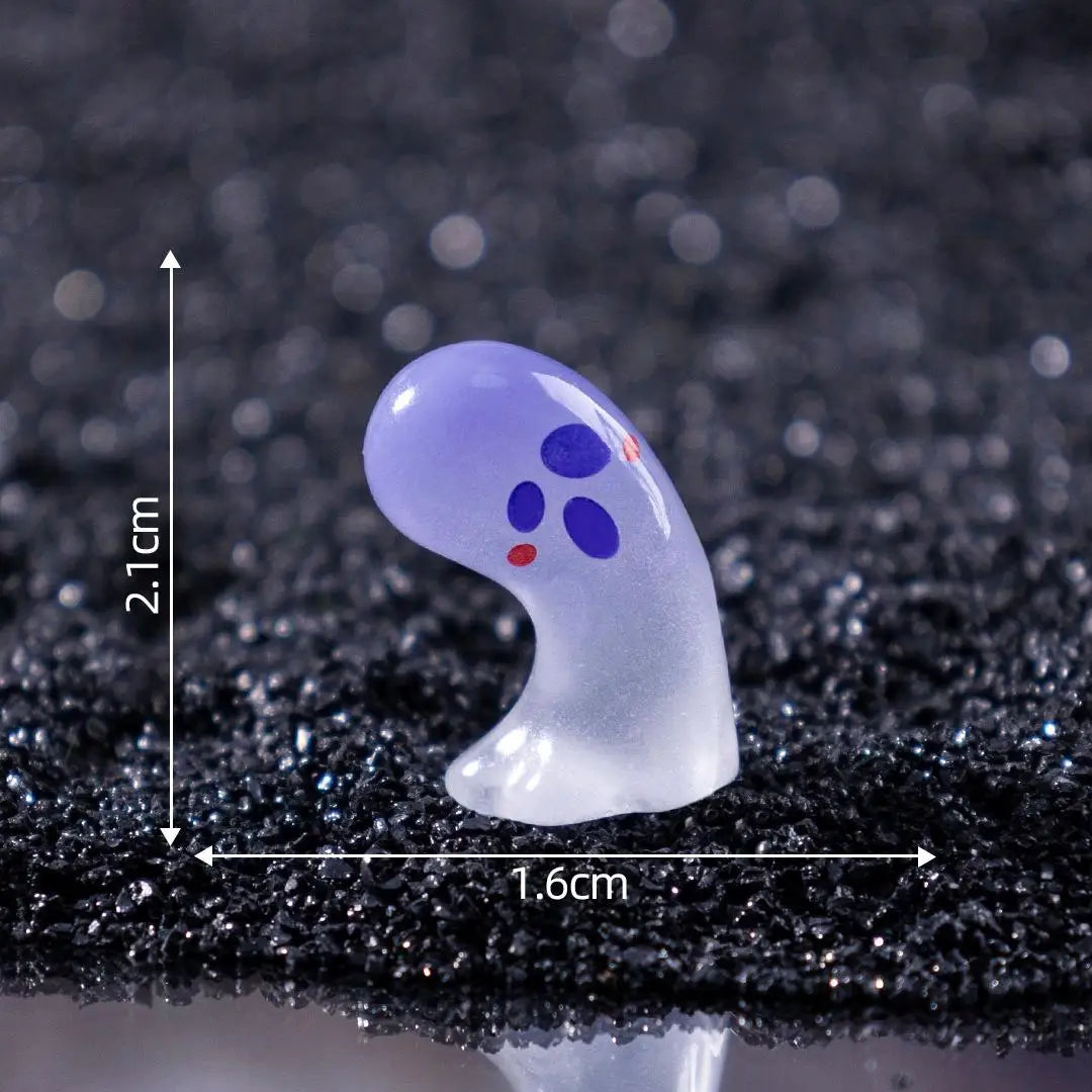Cute Halloween Mini Luminous Ghost Miniature Landscape Ornaments Resin Diy Home Decorations Desktop Decor Crafts Party Gifts