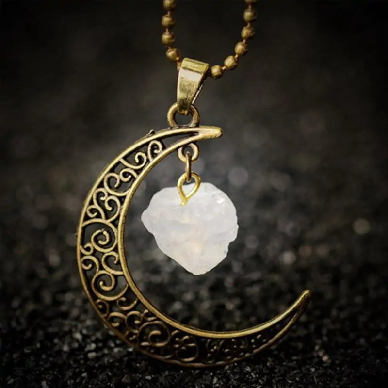 Crescent Moon Necklaces - Lootquake
