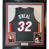 Camiseta de baloncesto negra de Miami, enmarcada, autografiada y firmada por Shaquille Shaq O'Neal, 35 x 39, Beckett BAS COA
