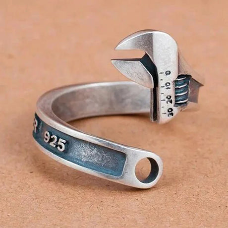 Fashion Wrench Opening Adjustable Size Metal Ring Men's Hip Hop Rock Party Jewelry Gift - Lootquake