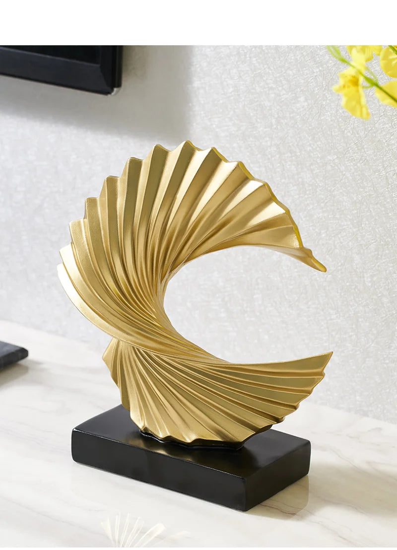 Decoration Sculpture Gold Modern Abstract Art Sculpture Resin Crafts Sculpture Ornaments Home Office Desk Decoration Accessories