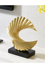 Decoration Sculpture Gold Modern Abstract Art Sculpture Resin Crafts Sculpture Ornaments Home Office Desk Decoration Accessories