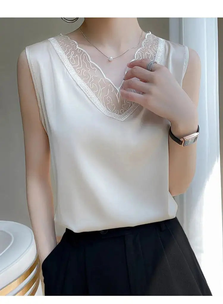 Nueva ropa de mujer, chaleco, camiseta sin mangas, traje de mujer, forro de encaje, verano 2024, nuevo top sin mangas de satén de seda, chalecos con tirantes