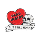 Broche estilo punk con forma de calavera y rosa, con forma de corazón, para Halloween, con forma de cabeza de gato, brújula, sombrero de mago, gato negro, broches de aleación, insignias de esmalte, alfileres de solapa