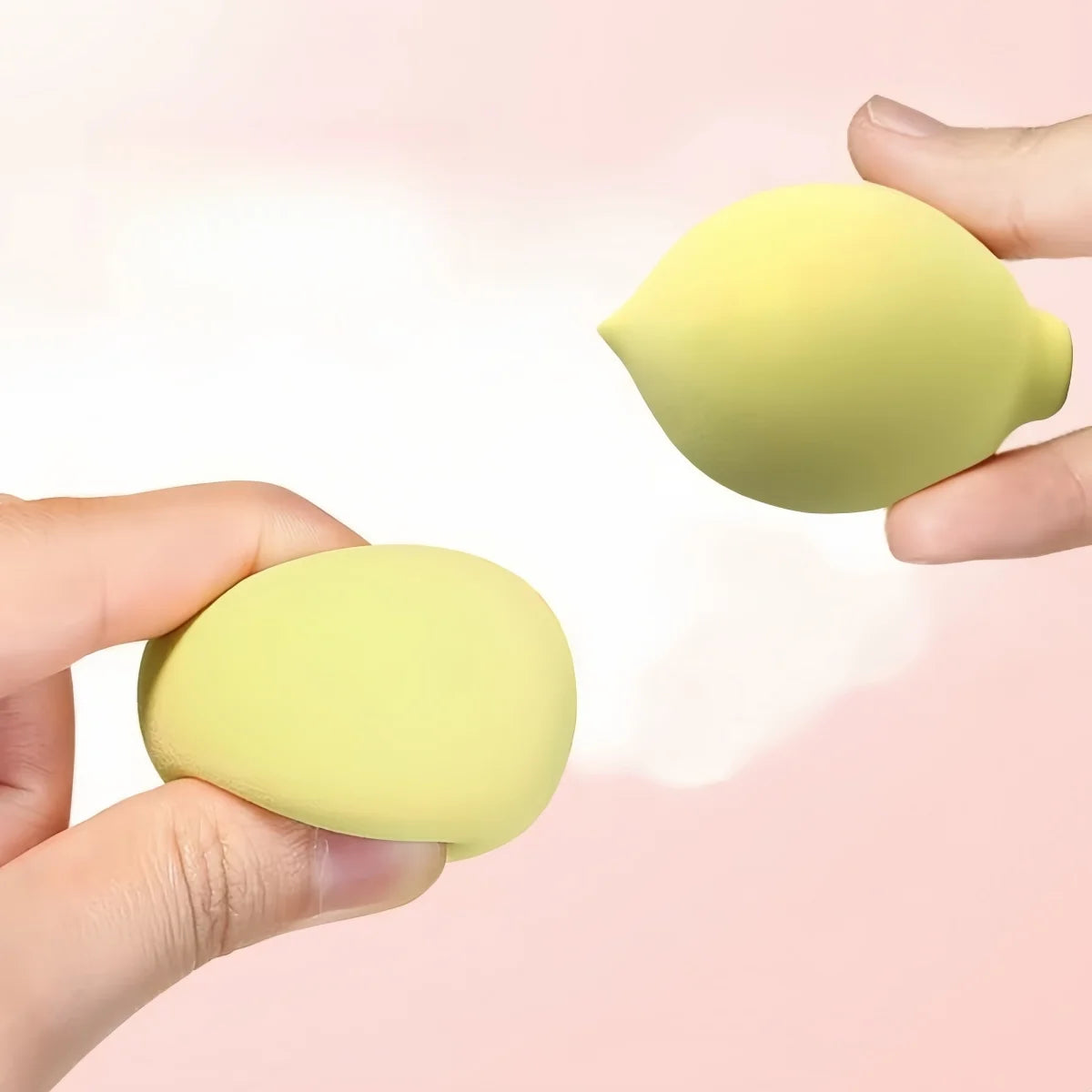 Lot de 4 houppettes à poudre de maquillage souples en forme de fruits, éponges en forme d'œuf de beauté, houppettes cosmétiques, éponges à fond de teint souples, outil de beauté
