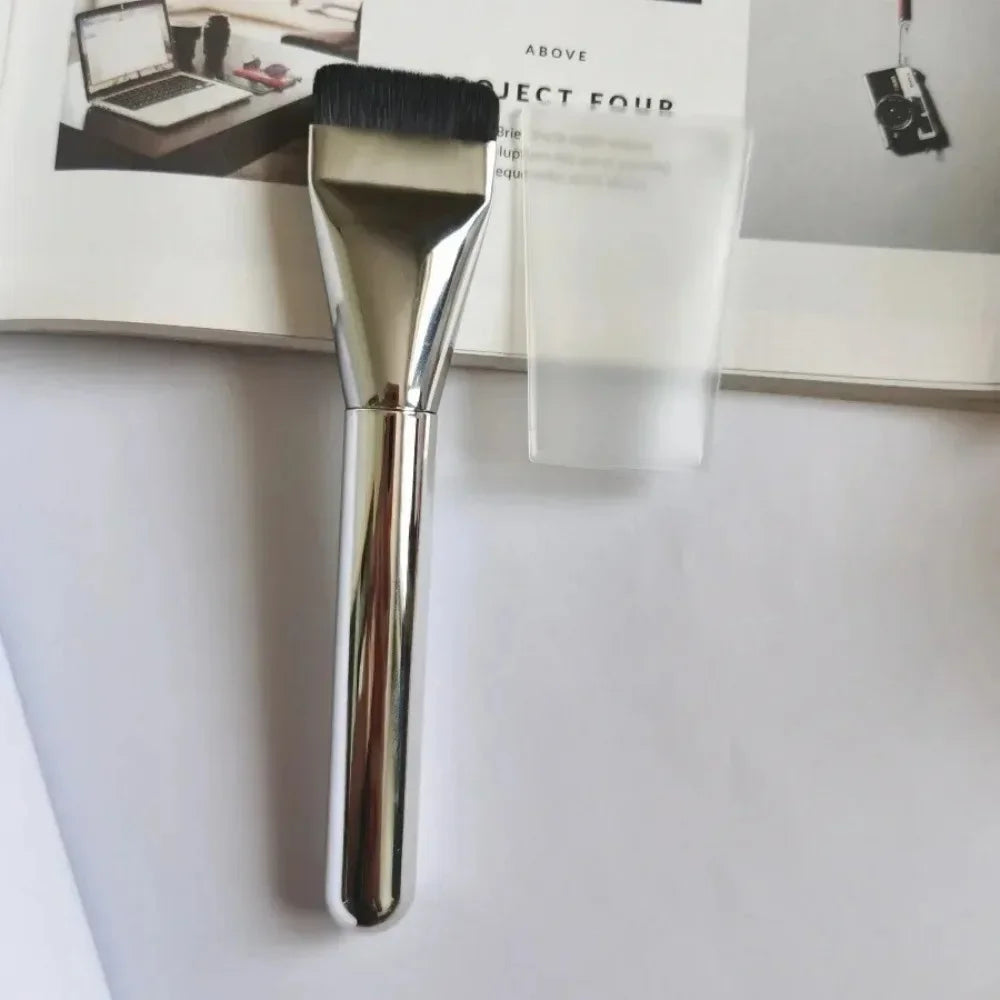 1 pc Foundation Brush – Thin Face Contour Brush for BB Cream, Foundation Powder, Cream & Facial Mask Makeup Applications