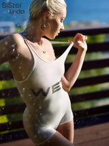 Mono corto informal auténtico para mujer, popular en verano de 2024, con tirantes, escote bajo y espalda descubierta, sin mangas, ideal para combinar con pantalones cortos.