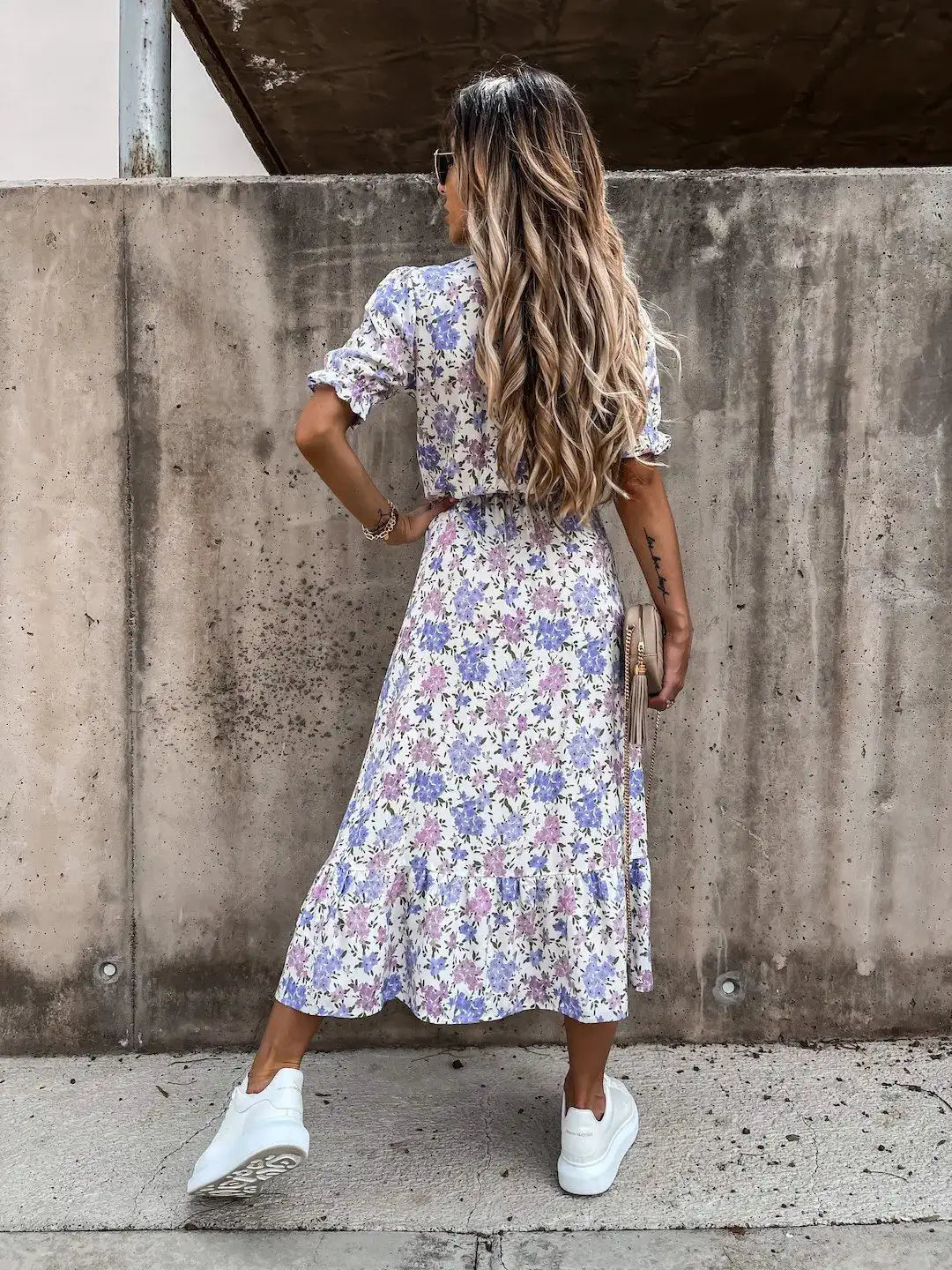 Vestido de verano con estampado floral para mujer, cuello en V, abertura lateral, largo, elegante, manga corta, botones, ajustado, para fiesta de primavera