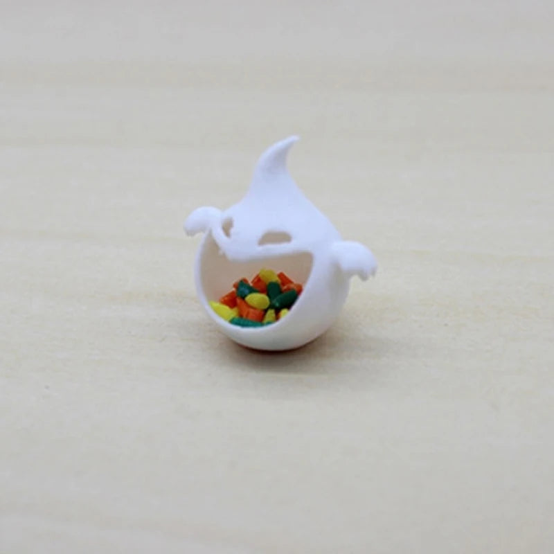 Halloween Miniature Scene Ornaments – Small Furniture Decor for Dollhouses