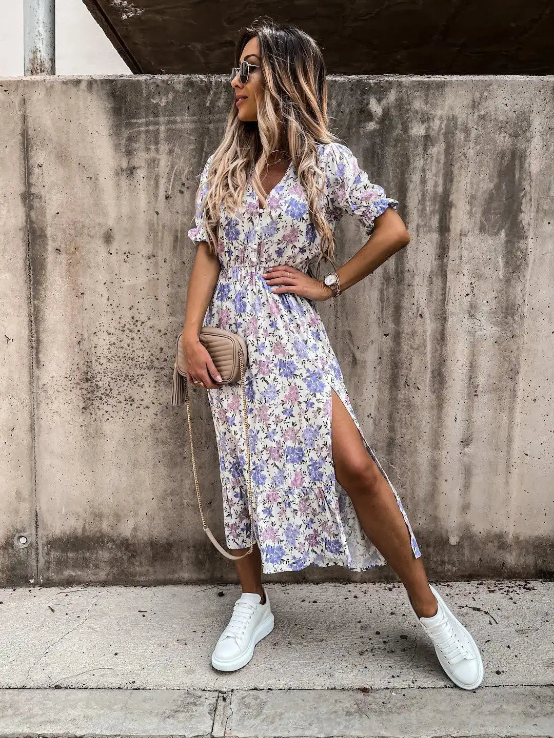 Vestido de verano con estampado floral para mujer, cuello en V, abertura lateral, largo, elegante, manga corta, botones, ajustado, para fiesta de primavera