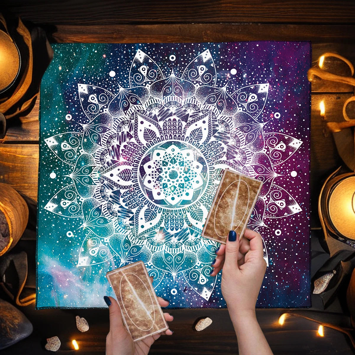Nappe de tarot mandala bleu, nappe de vie florale pour tarot, ciel étoilé mystique, nappe d'autel Wicca, tapis de jeu de cartes