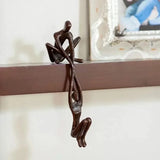 Figura de hombre levantando a mujer, estatua artística, escultura de amante, adorno para decoración de escritorio del hogar, escultura de pareja bailando, arte creativo.