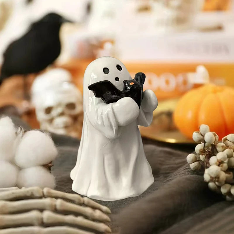 Halloween Ghost Ornament Ghost Holding Pink Pumpkin Bat Resin Ornament Home Living Room Bedroom Office Desktop Decoration