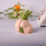 Home Decor Funny Grass Hand Statue Exquisite Artistic Holding Grass Sculpture Resin Hand Table Decor Unique Gift