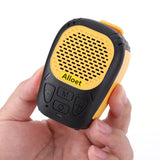 Altavoz Bluetooth portátil, inalámbrico, con clip magnético, resistente al agua, con correa para escuchar música y hacer llamadas con manos libres.