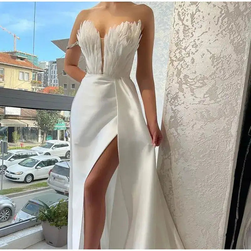 White Angel Feather Dress Luxury Design Women's Off Shoulder Elegant Long Dress Halloween Christmas Party Evening Wedding Dress - Lootquake