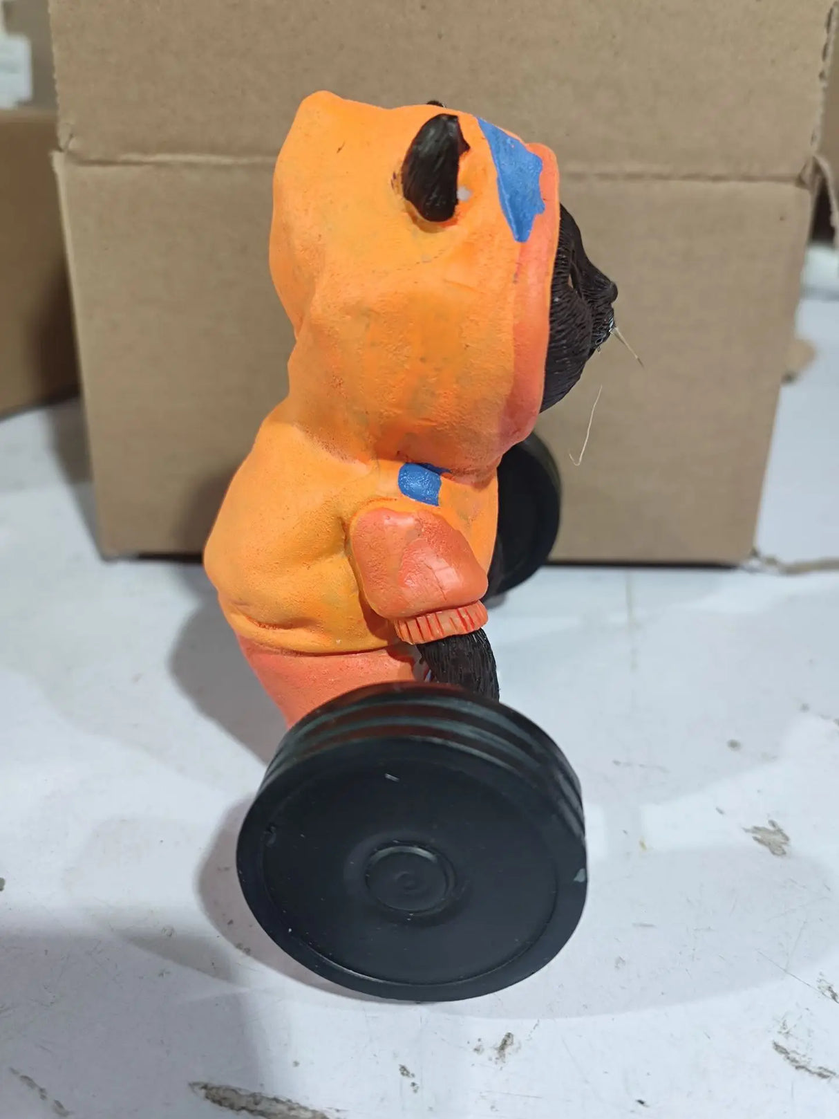 Sculpture de chat fitness mignon, dessin animé, résine 3D, artisanat, bijoux pour la maison, ornements, meuble TV, armoire à vin simple, cadeau de Saint-Valentin