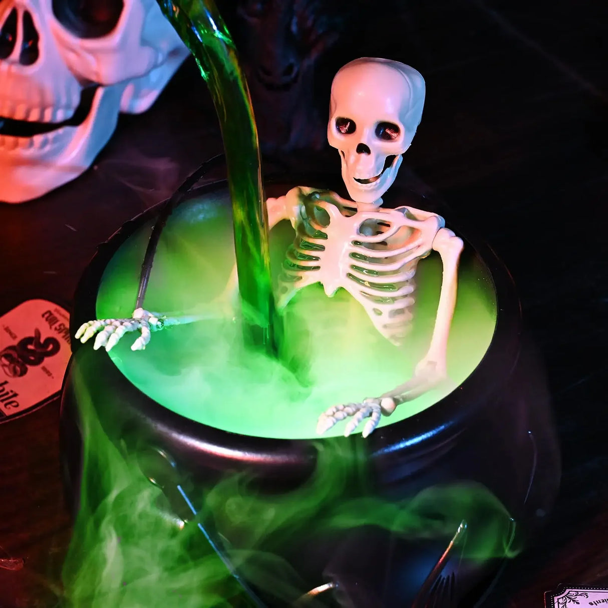 Witch Cauldron with LED & Fog