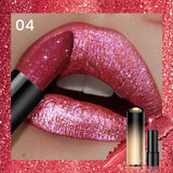 Glitter Lipstick, a pressable pearlescent lipstick, is very shiny like crushed diamond particles, smooth and long-lasting, has a