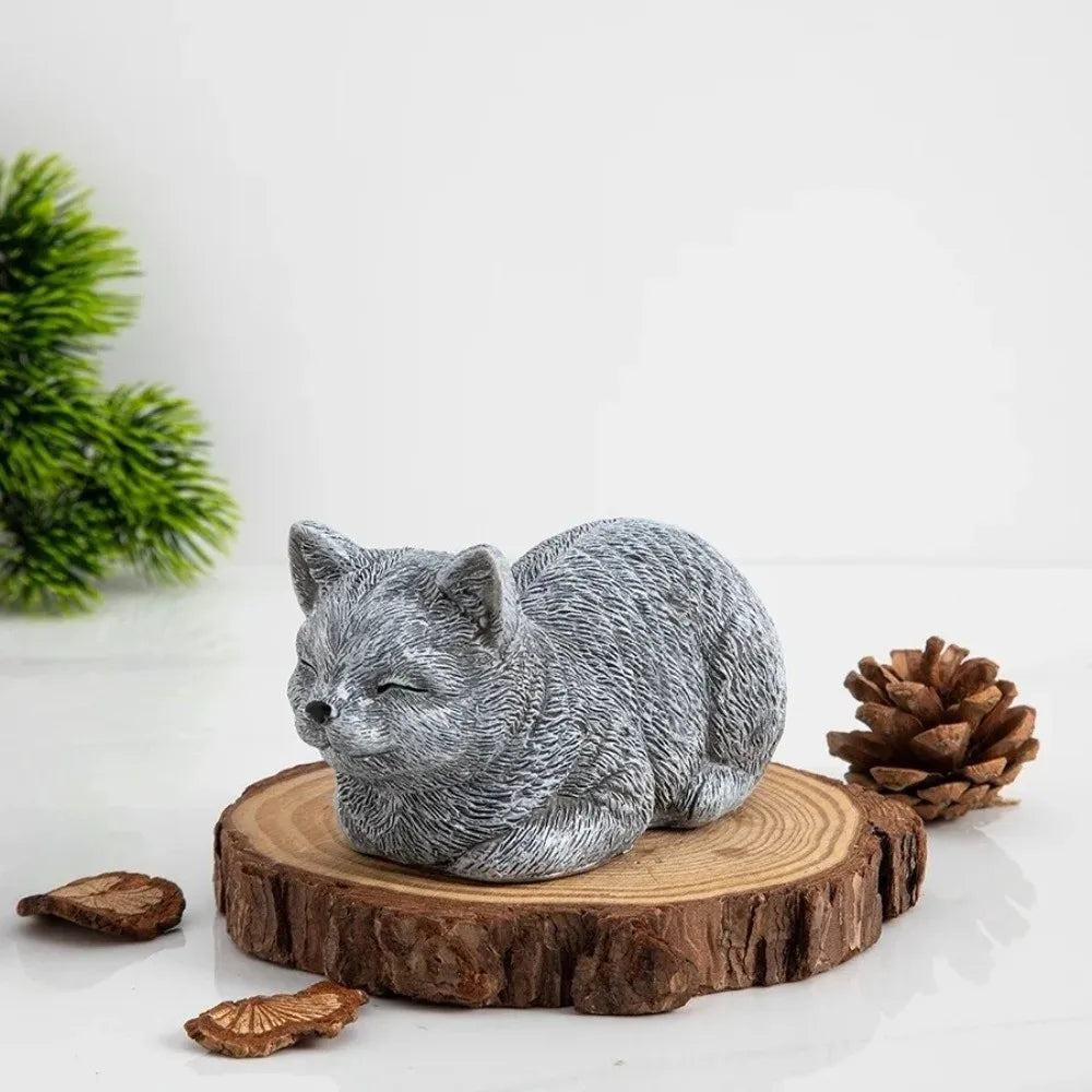 Estatua de gato de resina con adorno de gato, figuras de animales únicas y realistas, escultura de gato de dibujos animados para patio.