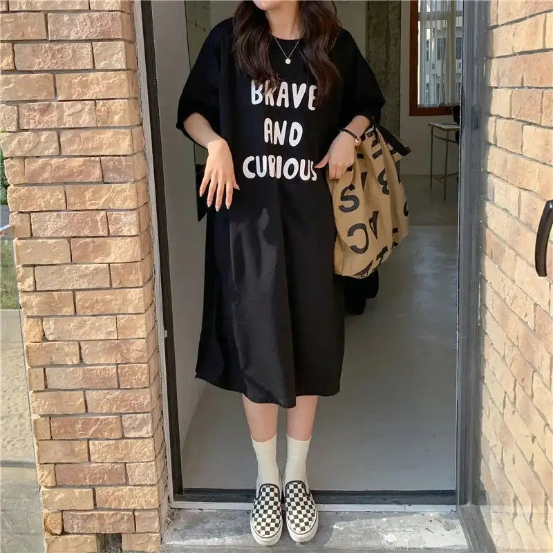 Vestido largo blanco con estampado Harajuku para mujer, ropa Y2K, informal, de manga corta y cuello redondo, moda coreana, vestidos sueltos de verano para mujer 2024