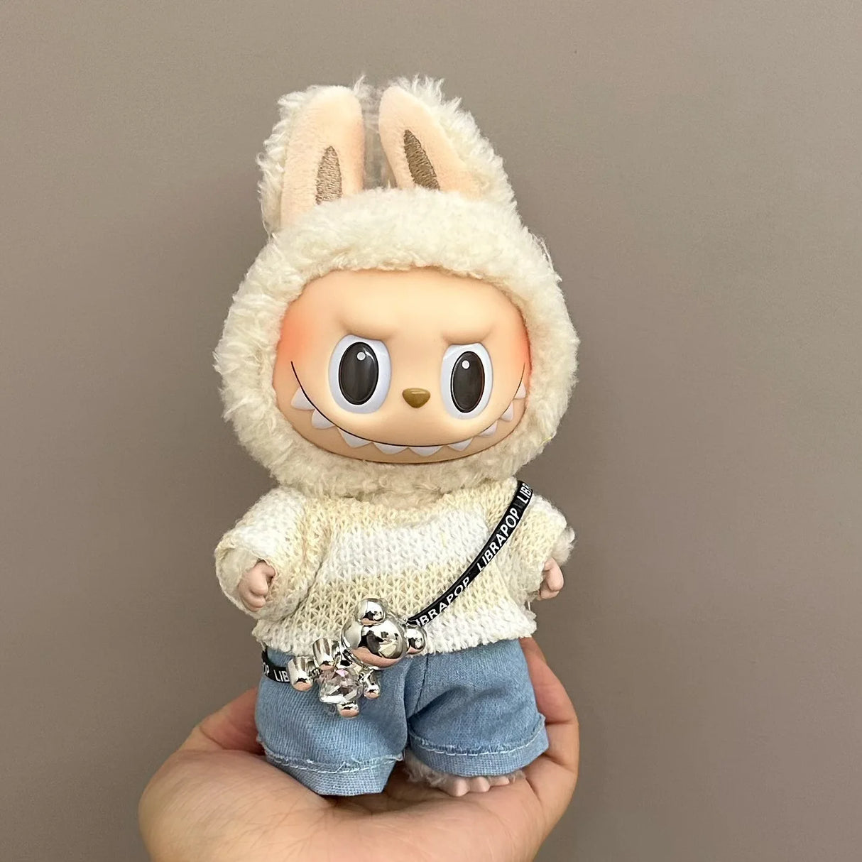 Accessoires Labubu Vêtements Designer Convient pour V1 V2 V3 Pendentifs Labubu Personnalité Mignonne Mode Cadeau d'Anniversaire