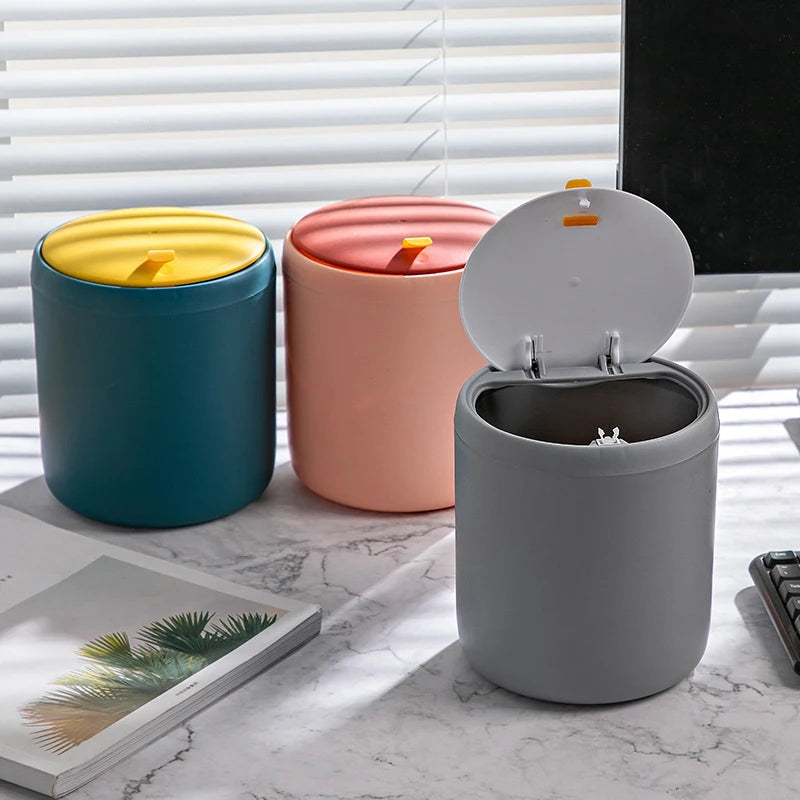 Mini bote de basura para escritorio, oficina, hogar, cesta de basura, mesa, organizador de plástico, suministros de oficina, cubos de basura, artículos diversos, barril, caja