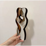 Estatua de pareja de madera elegante y plana en 2D: decoración moderna para el hogar, madera artificial, ideal para sala de estar, dormitorio u oficina.
