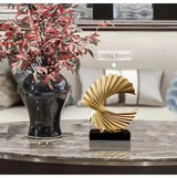 Decoration Sculpture Gold Modern Abstract Art Sculpture Resin Crafts Sculpture Ornaments Home Office Desk Decoration Accessories