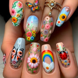 Long nail art patches with purple polka dots and a shiny, fashionable, individual and high-end feel. Detachable 24-piece nail ar