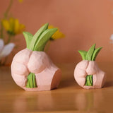 Home Decor Funny Grass Hand Statue Exquisite Artistic Holding Grass Sculpture Resin Hand Table Decor Unique Gift