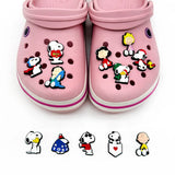 1 à 12 breloques de chaussures MINISO Snoopy, accessoires de dessin animé, sabots classiques, sandales, décoration de chaussures de jardin, bracelets, boucles, cadeaux pour enfants