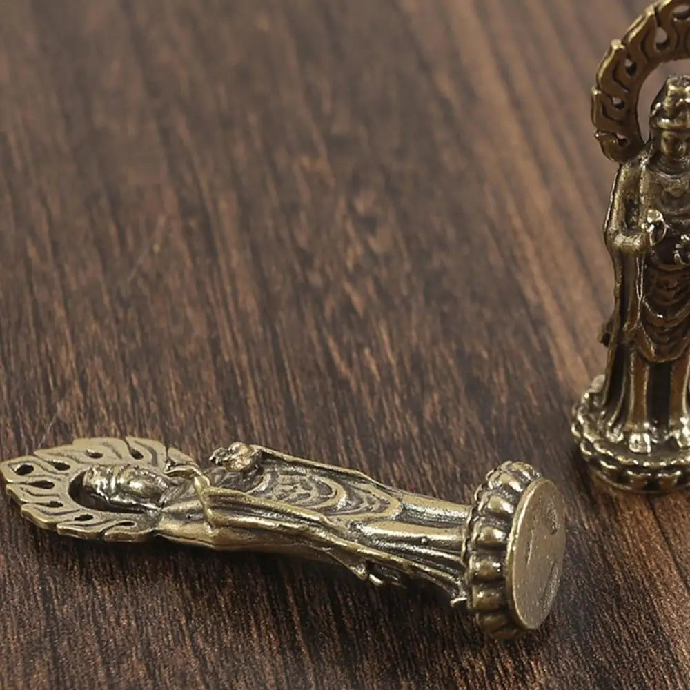 Kwan Yin Statues Buddha Figurine Craft 2.4 Inch Buddhist Avalokiteshvara Statue Chinese Feng Shui Sculpture Crafts Figurine