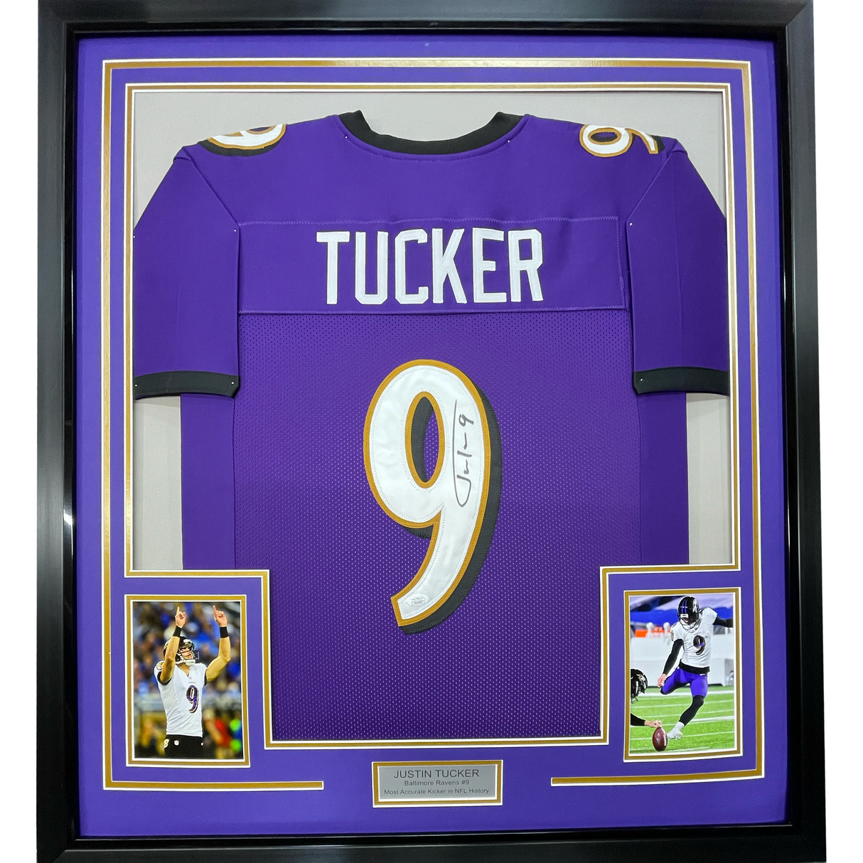 Camiseta de fútbol americano de Baltimore, morada, enmarcada, autografiada y firmada por Justin Tucker, 35 x 39, JSA COA