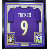 Camiseta de fútbol americano de Baltimore, morada, enmarcada, autografiada y firmada por Justin Tucker, 35 x 39, JSA COA
