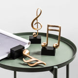 Figuras de notas musicales para decoración del hogar, esculturas de resina doradas, adornos para escritorio, piano, oficina, TV, mueble, recuerdos.