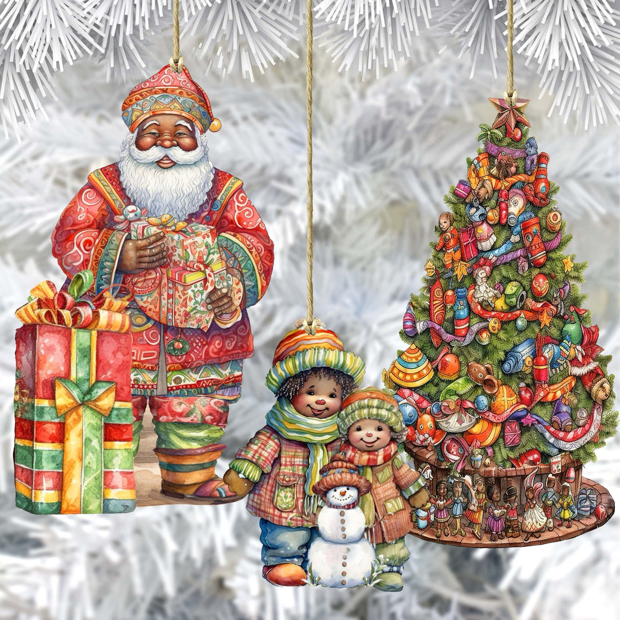 Papá Noel de todo el mundo - Papá Noel de inspiración afroamericana - Juego de 3 adornos de madera de G. DeBrekht - Decoración navideña de Papá Noel y muñeco de nieve - 8091310S3