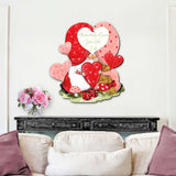 Colgador de puerta de madera "Gnome body Loves Gnome", arte de pared de Susan Winget - Decoración infantil Love Family - 8471122H-SW