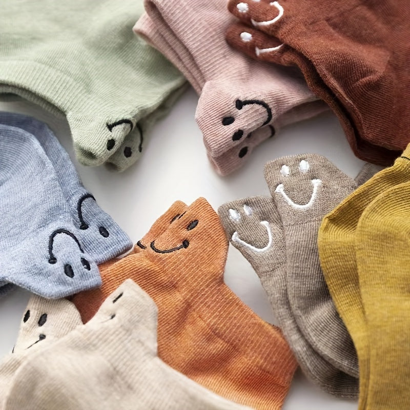 10 Pairs of Stylish Embroidered Ankle Socks - Soft & Breathable, Low Cut Design for Women - Comfy Everyday Wear, Assorted Patterns, One Size