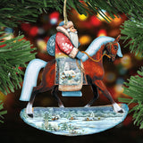 Adornos de madera de Papá Noel cabalgando (juego de 3) de G. DeBrekht - Decoración navideña de Papá Noel y muñeco de nieve - 8100016S3