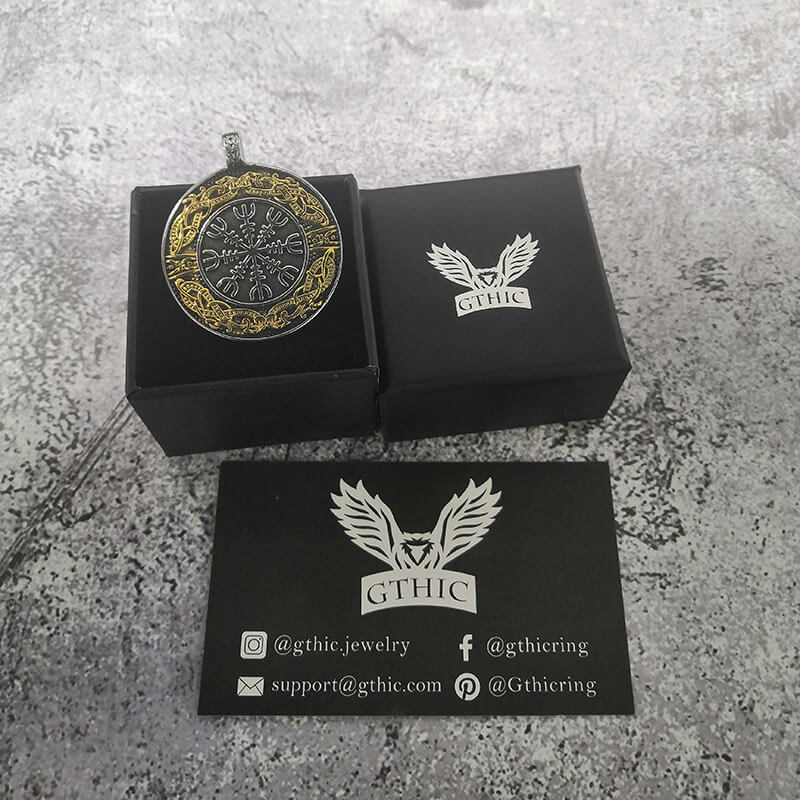 Colgante vikingo de acero inoxidable con el dragón Aegishjalmr