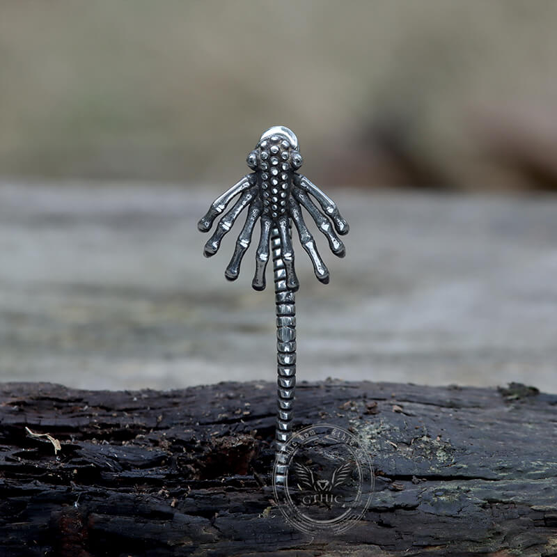 Pendientes de acero inoxidable con forma de insecto alienígena