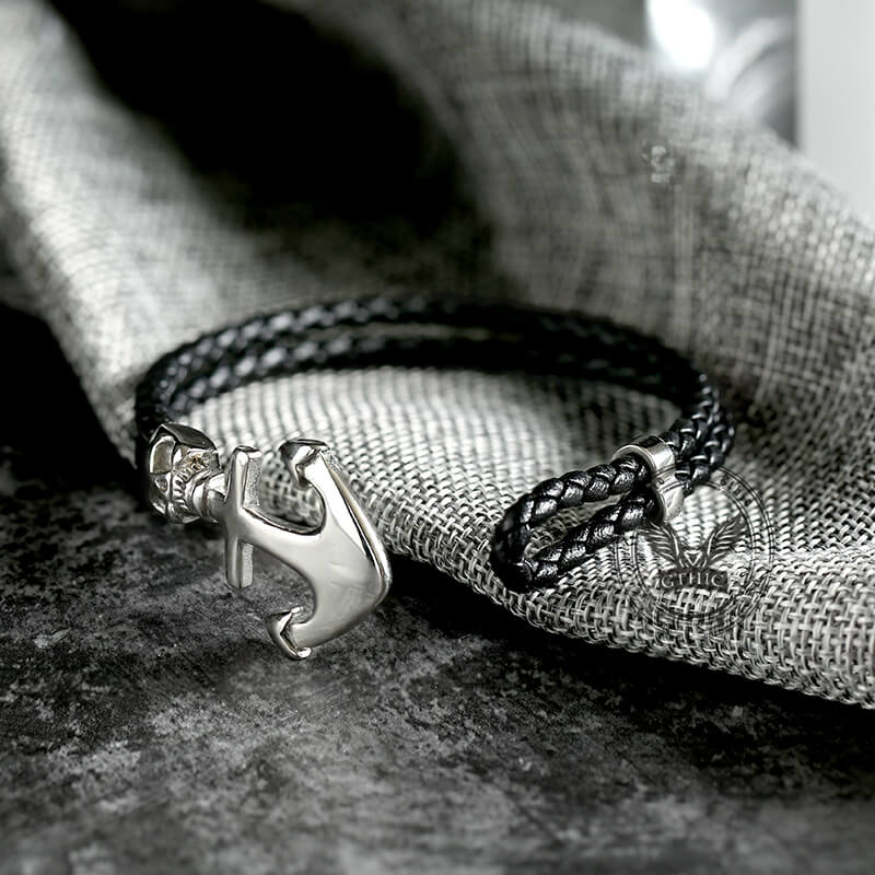 Pulsera de cuero trenzado doble con calavera de ancla