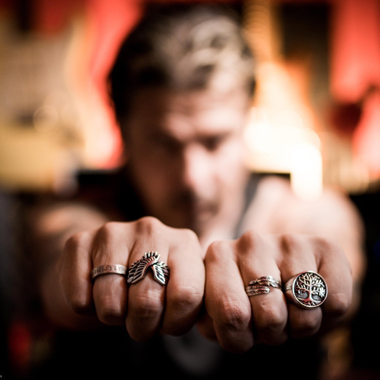 Anillo de acero inoxidable con alas de ángel y bestia