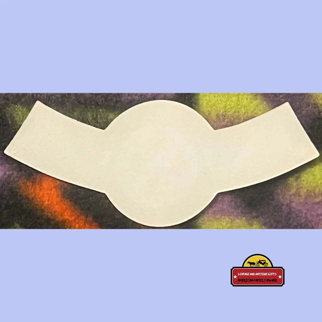 Rare Antique French Wine Neck Label Captures 1920s Elegance